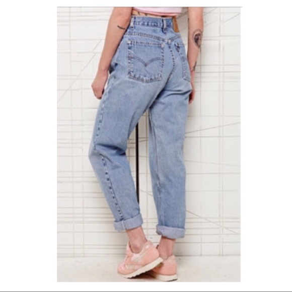 Levi's Denim - 1HR SALE❗️VINTAGE* 550 LEVI mom jeans